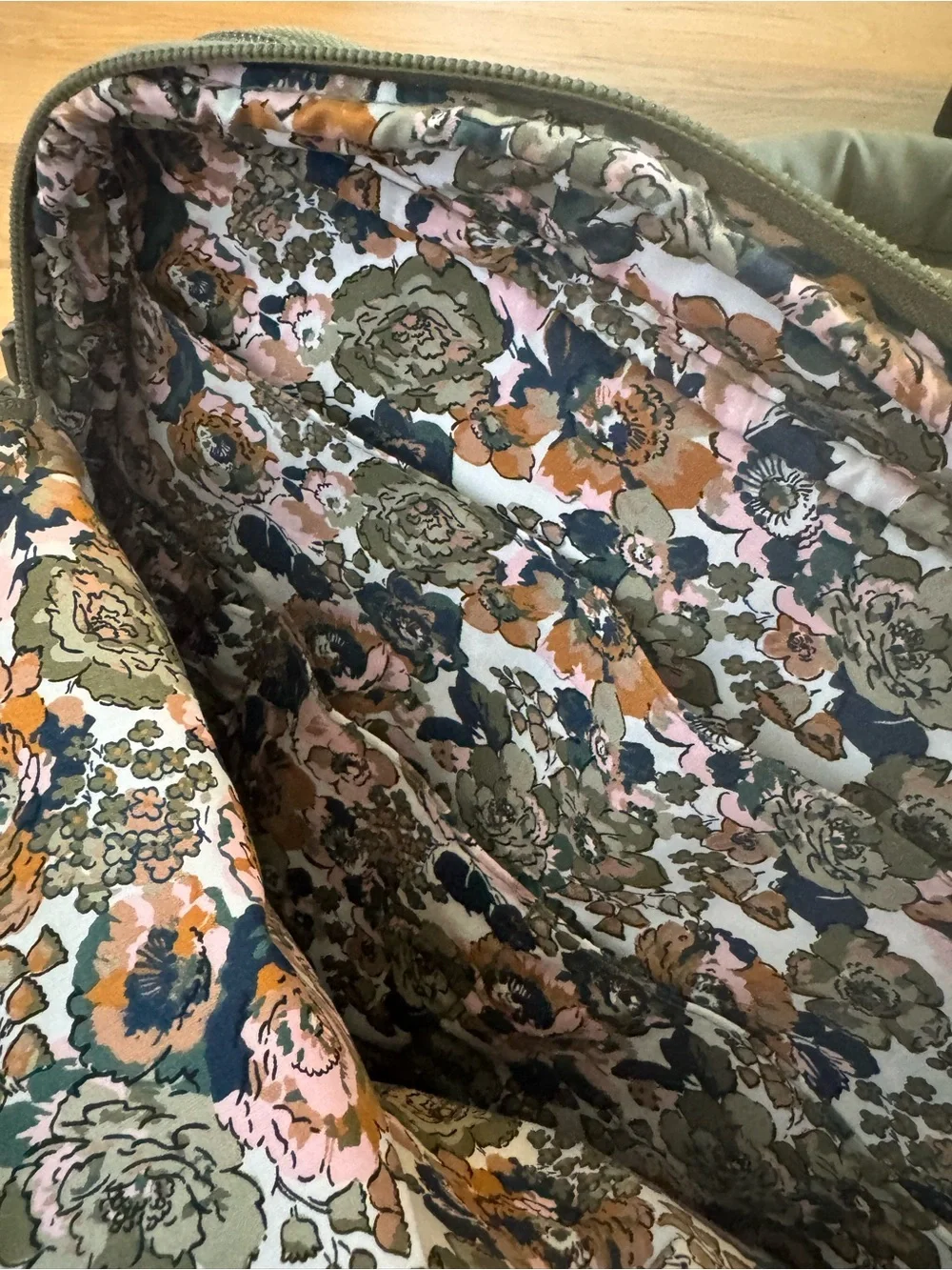 Vera Bradley Olive Quilted Laptop/Work Bag
